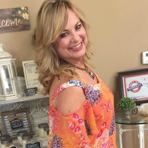 Meet your Posher, Nancy